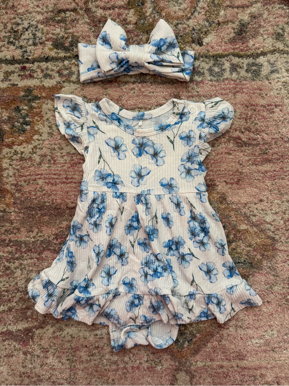 Posh peanut dress and bow